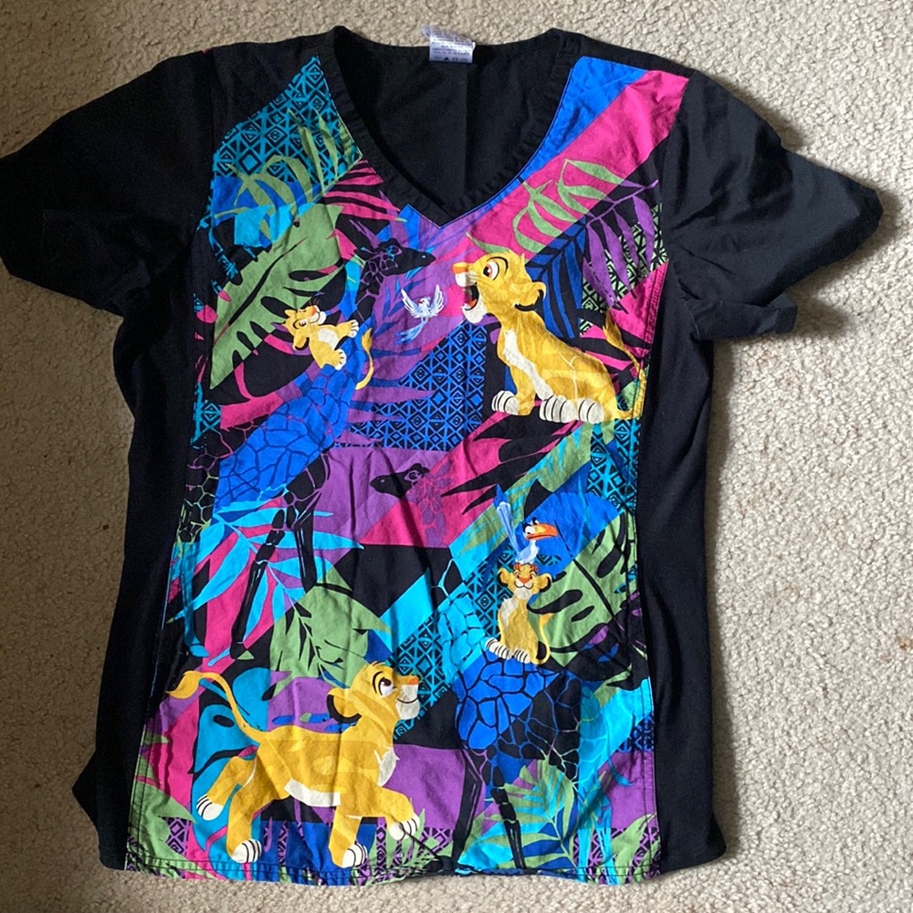 Scrub top